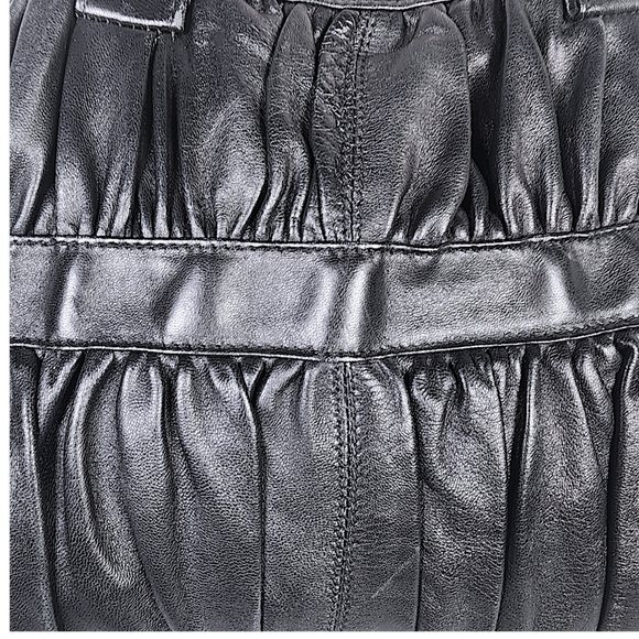 Paola Masi Black Leather Hobo Shoulder Bag Full Zipper Closure Kisslock Pocket - Picture 6 of 10